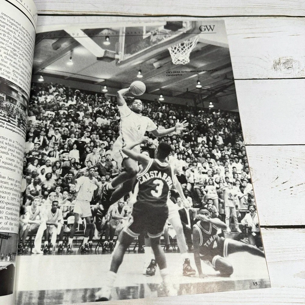 1991-92 Colonials George Washington Revolutionaries Men's Basketball Media Guide